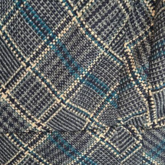 Cap Sleeve Floreat Plaid Dress - Picture 8 of 10